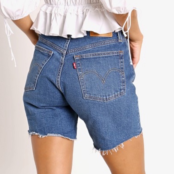 NWOT Levi’s Mid Thigh 501s Charleston Picks Size 23 - Picture 2 of 4